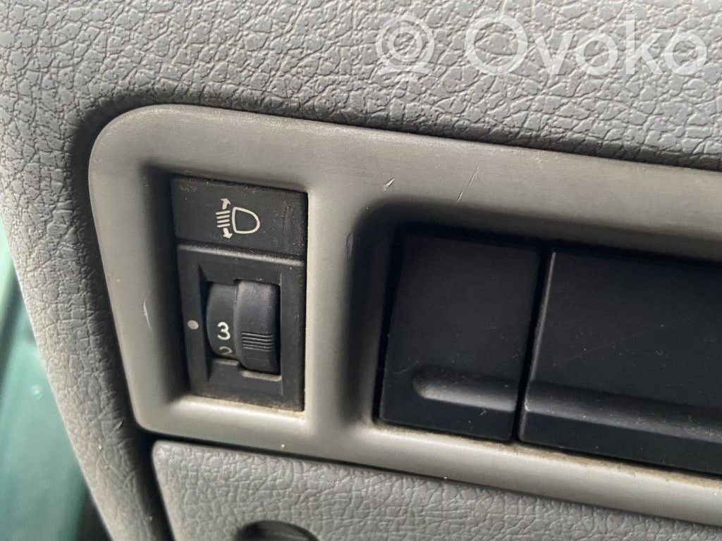 Peugeot 406 Interruptor de luz 