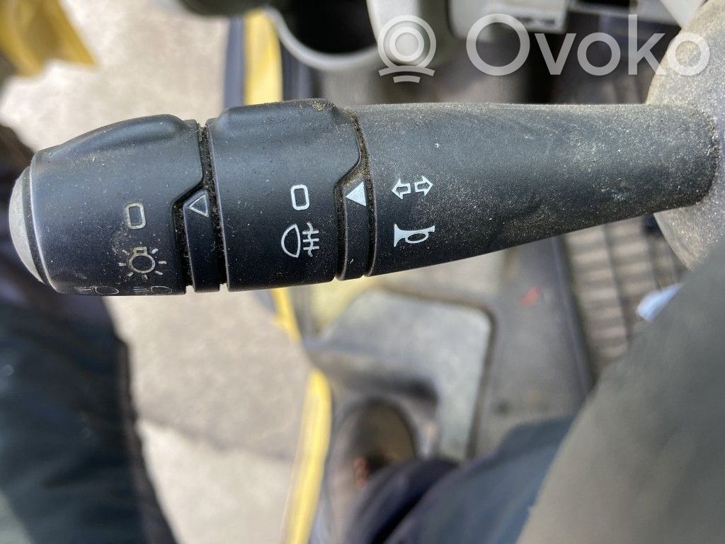 Renault Master II Indicator stalk 