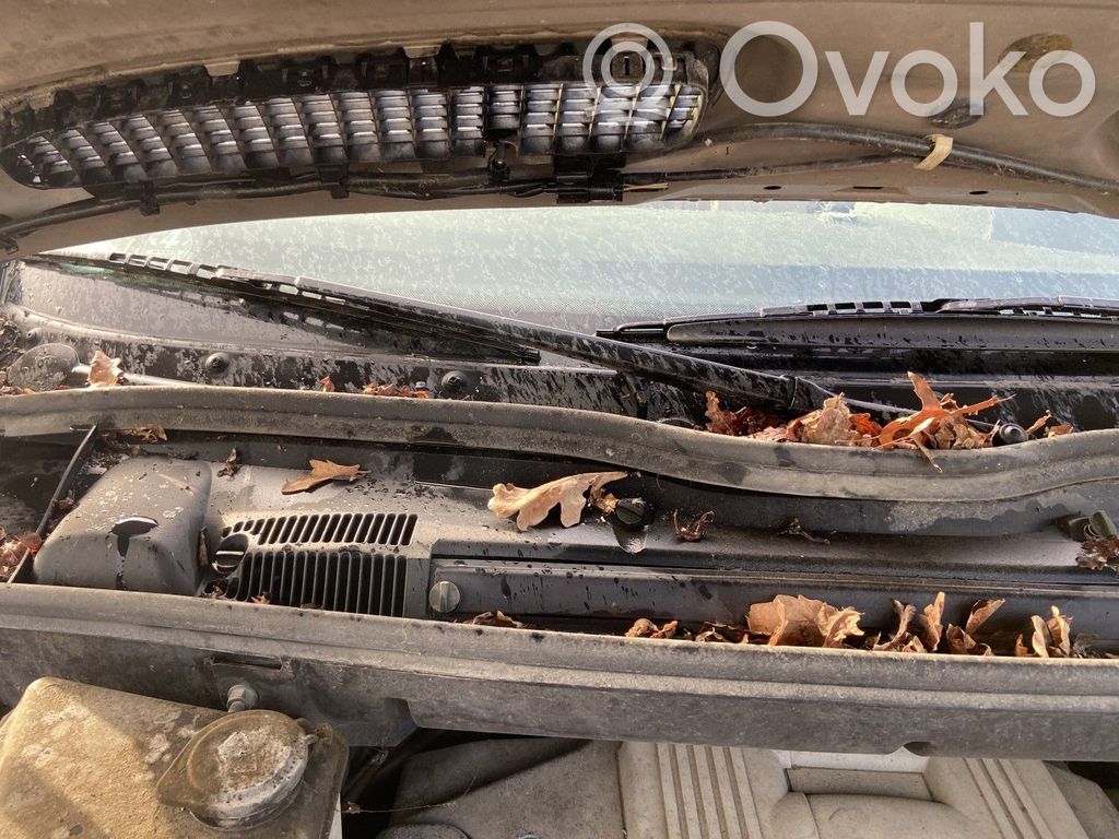 BMW X5 E53 Front wiper blade arm 