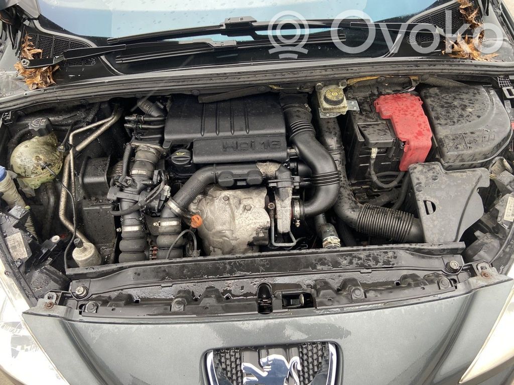 Peugeot 308 Power steering pump 