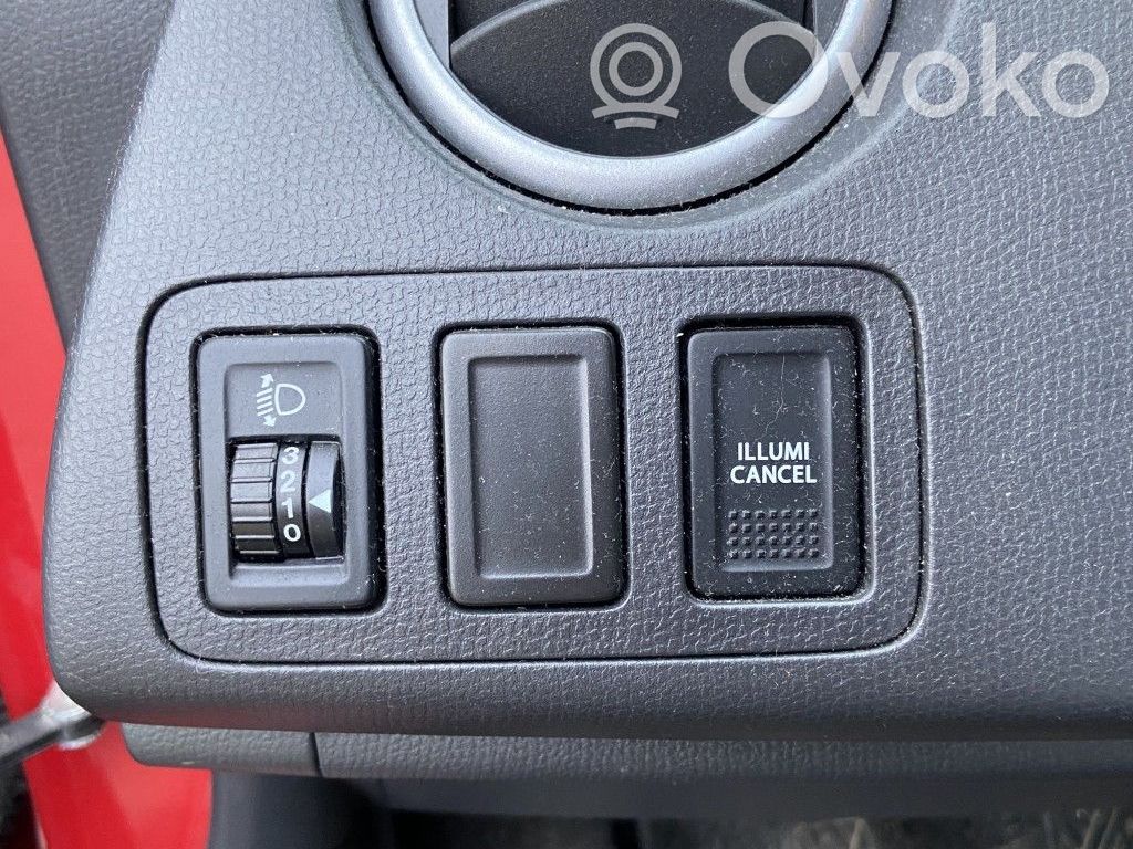 Suzuki SX4 Light switch 