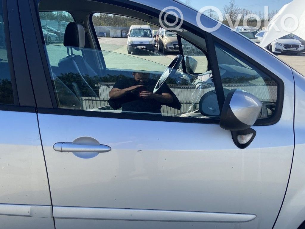 Renault Modus Elektryczny podnośnik szyby drzwi przednich 