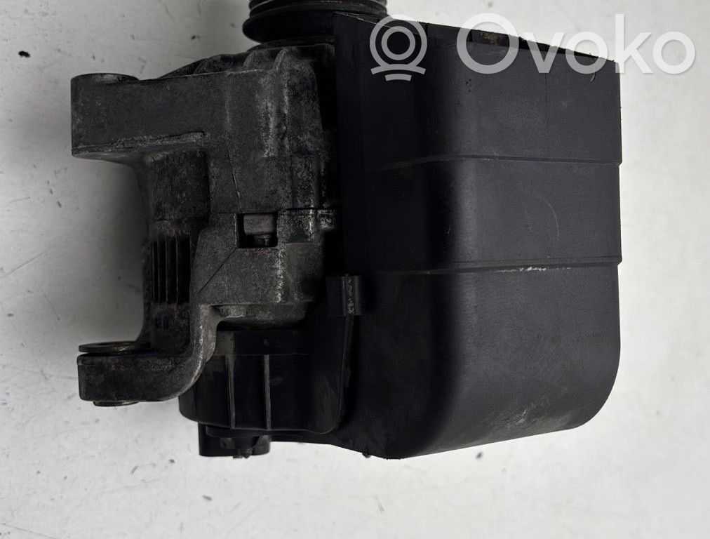 Renault Laguna I Alternador 
