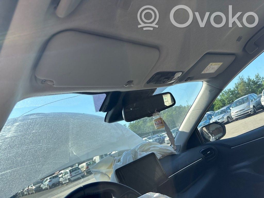 Toyota Yaris XP210 Osłona przeciwsłoneczna 