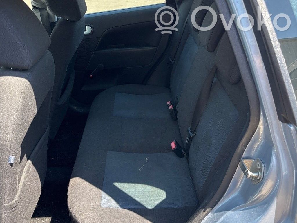 Ford Fiesta Manecilla interna puerta trasera 