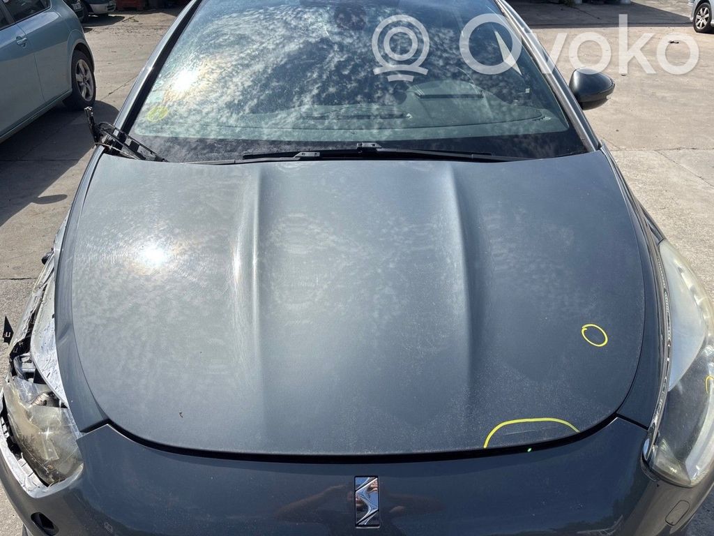 Citroen DS5 Konepelti 