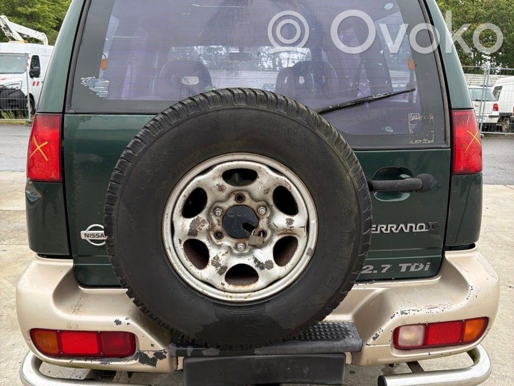 Nissan Terrano Puerta del maletero/compartimento de carga 