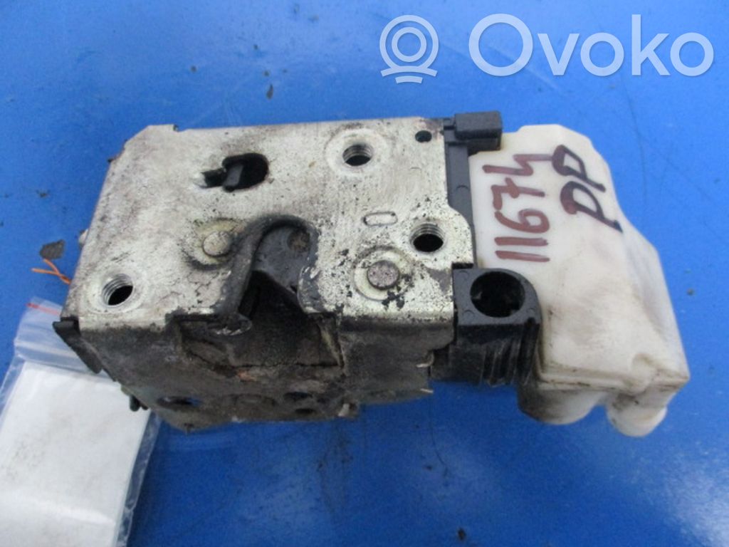 Alfa Romeo 145 - 146 Încuietoare ușă față