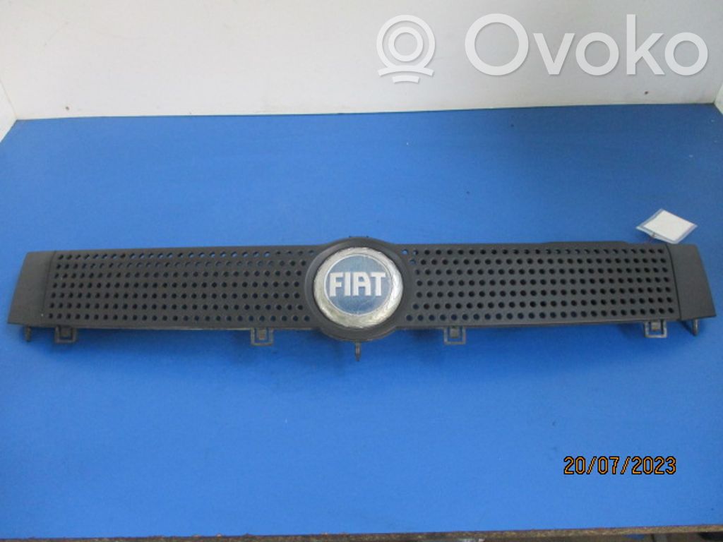 Fiat Panda 141 Griglia anteriore