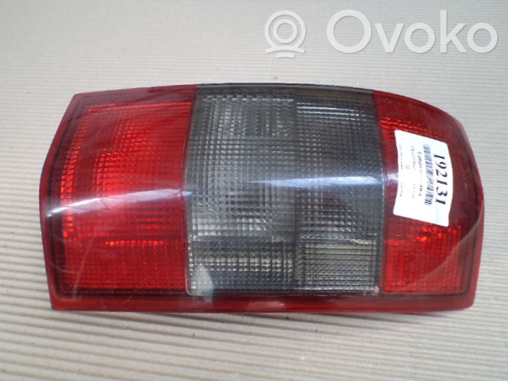 Opel Omega B1 Feux arrière / postérieurs