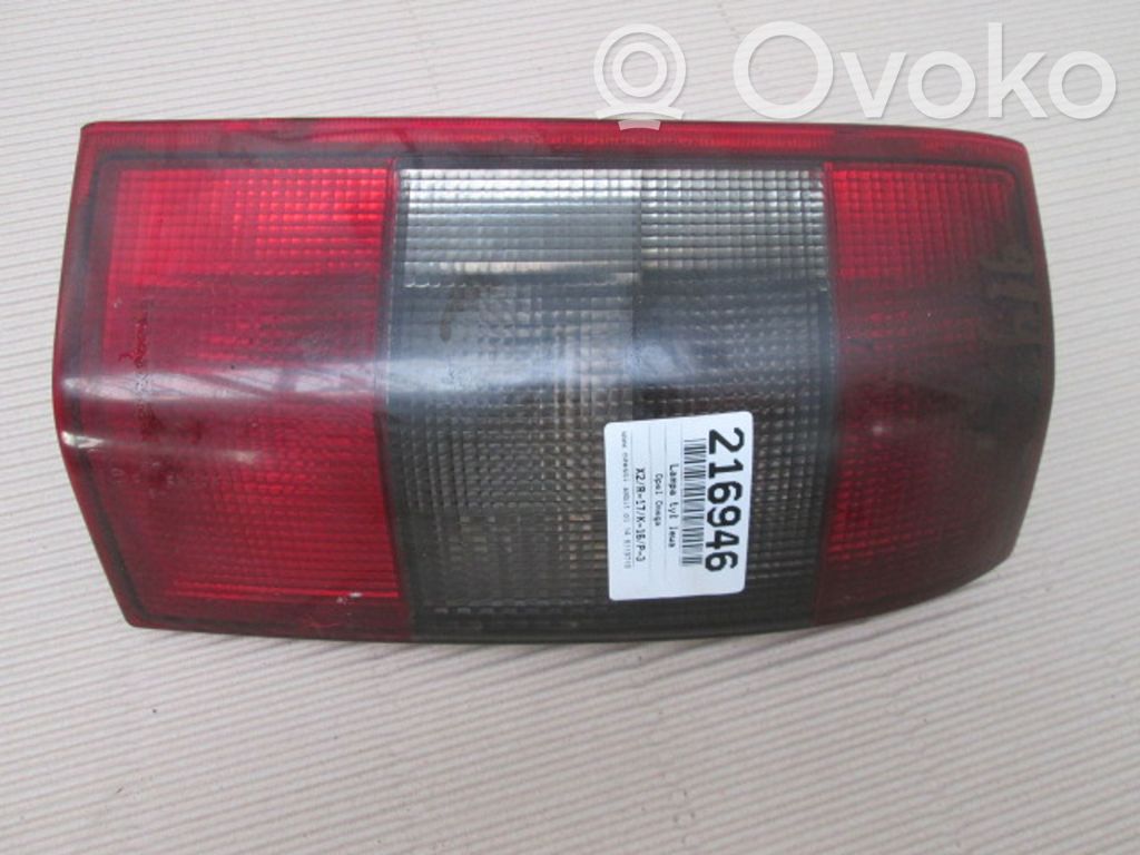 Opel Omega B1 Feux arrière / postérieurs