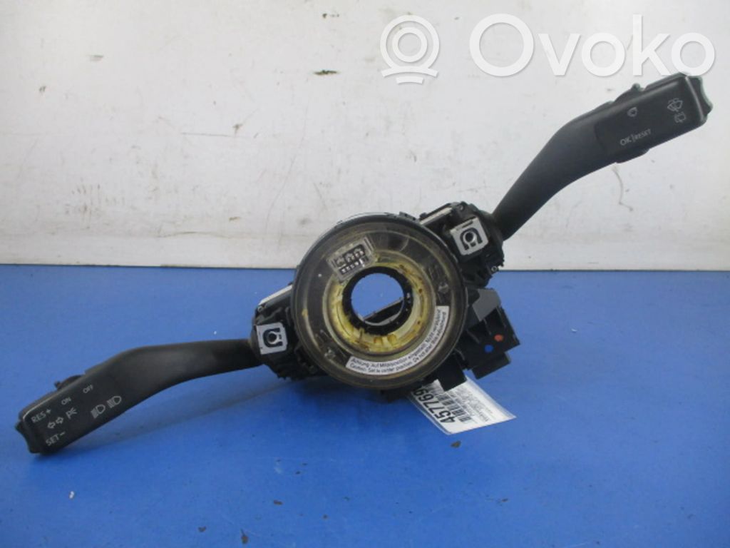 Volkswagen Touran I Autres commutateurs / boutons / leviers 