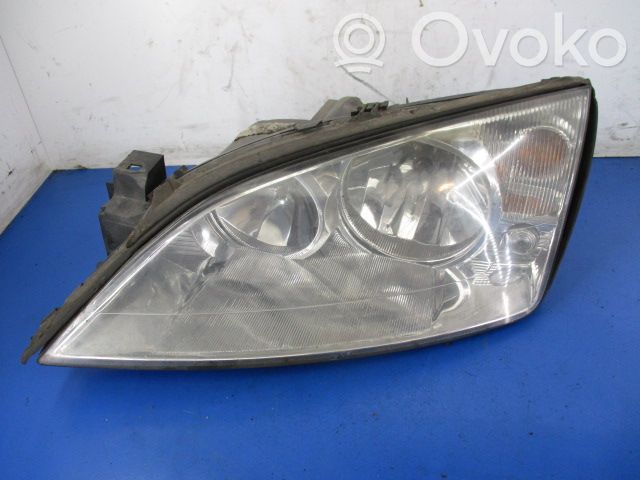 Ford Mondeo Mk III Faro/fanale