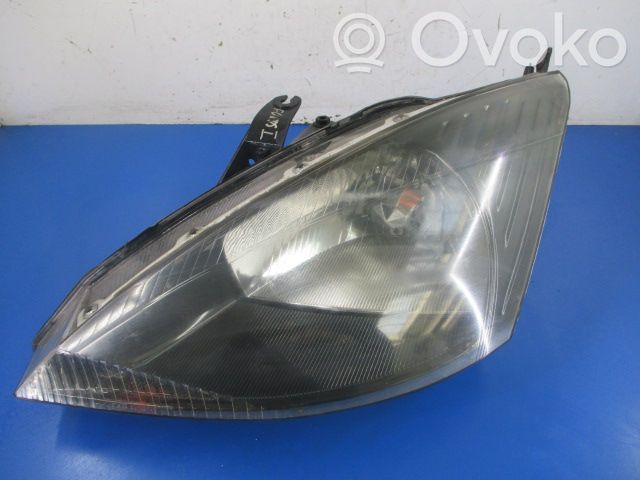 Ford Focus Scheinwerfer 