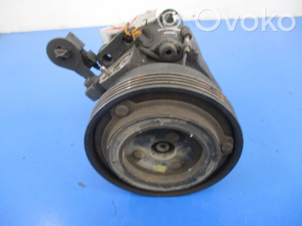 BMW 3 E36 Ilmastointilaitteen kompressorin pumppu (A/C) 
