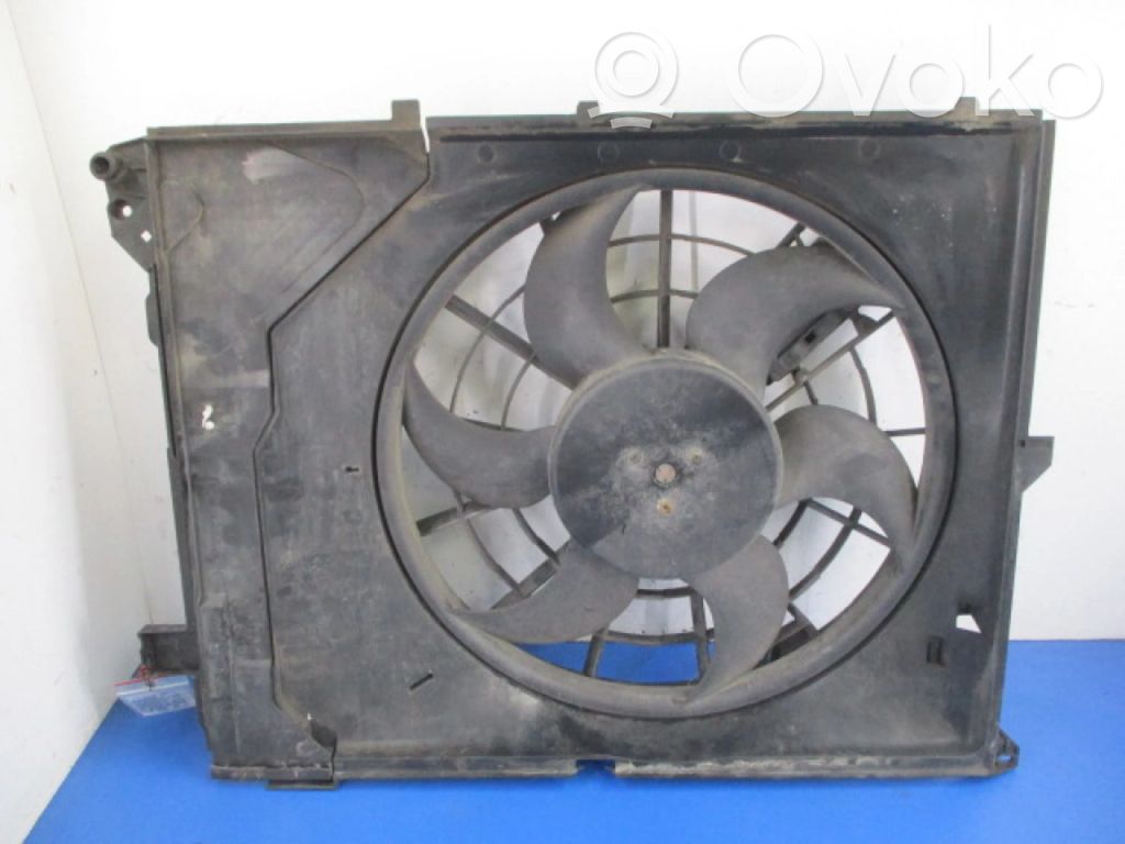 BMW 3 E46 Elektrisks radiatoru ventilators 