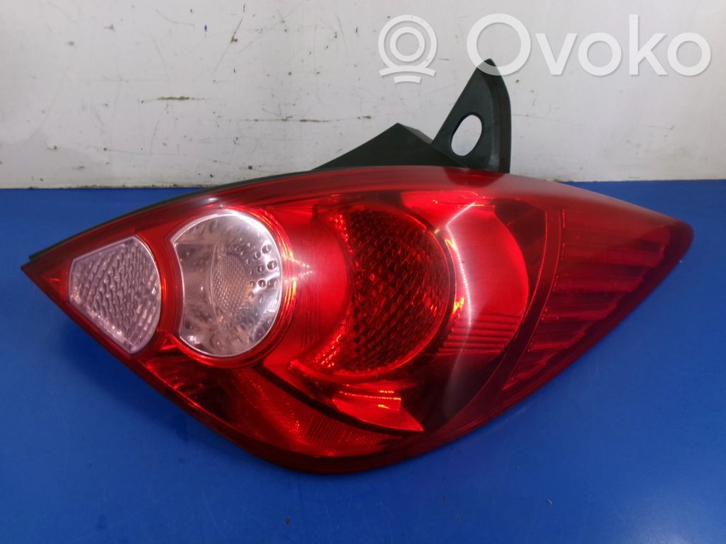 Nissan Tiida C11 Takavalot 