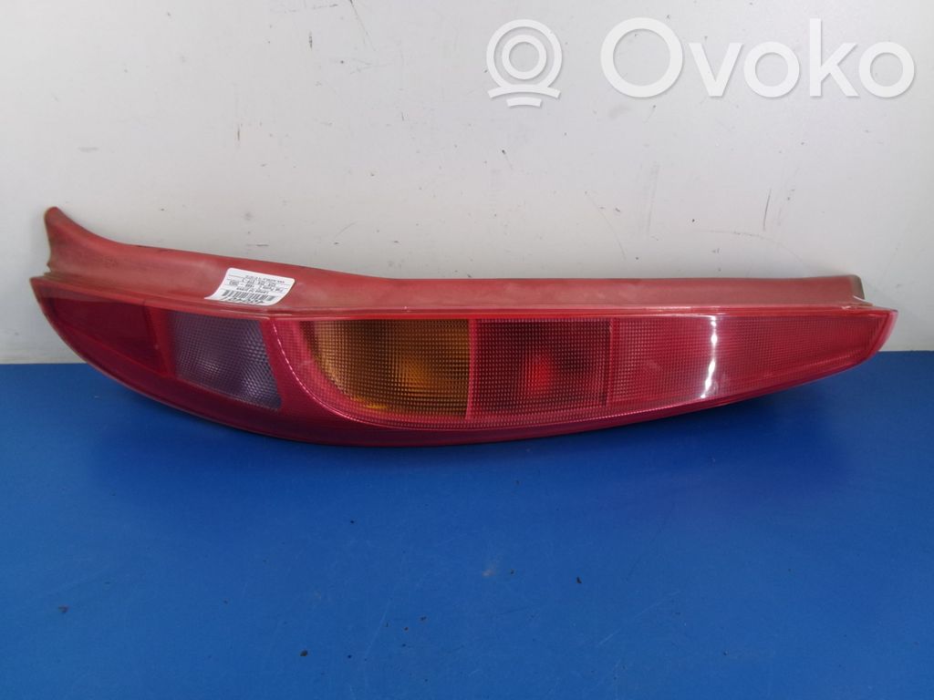 Fiat Punto (188) Lampă spate în caroserie 
