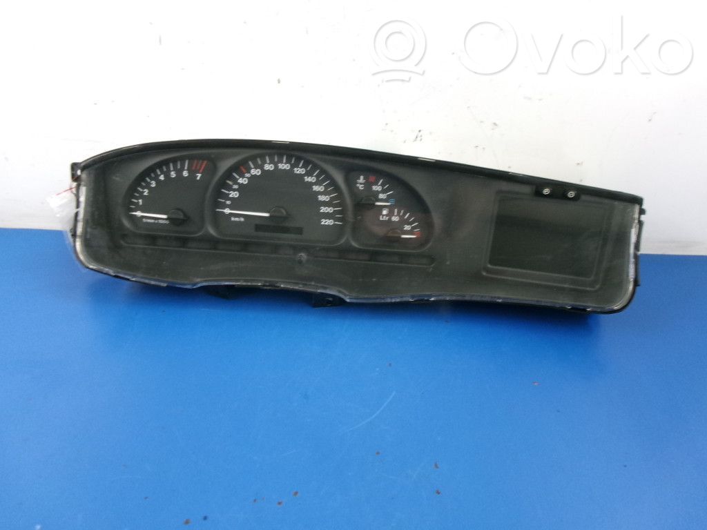 Opel Vectra C Speedometer (instrument cluster) 