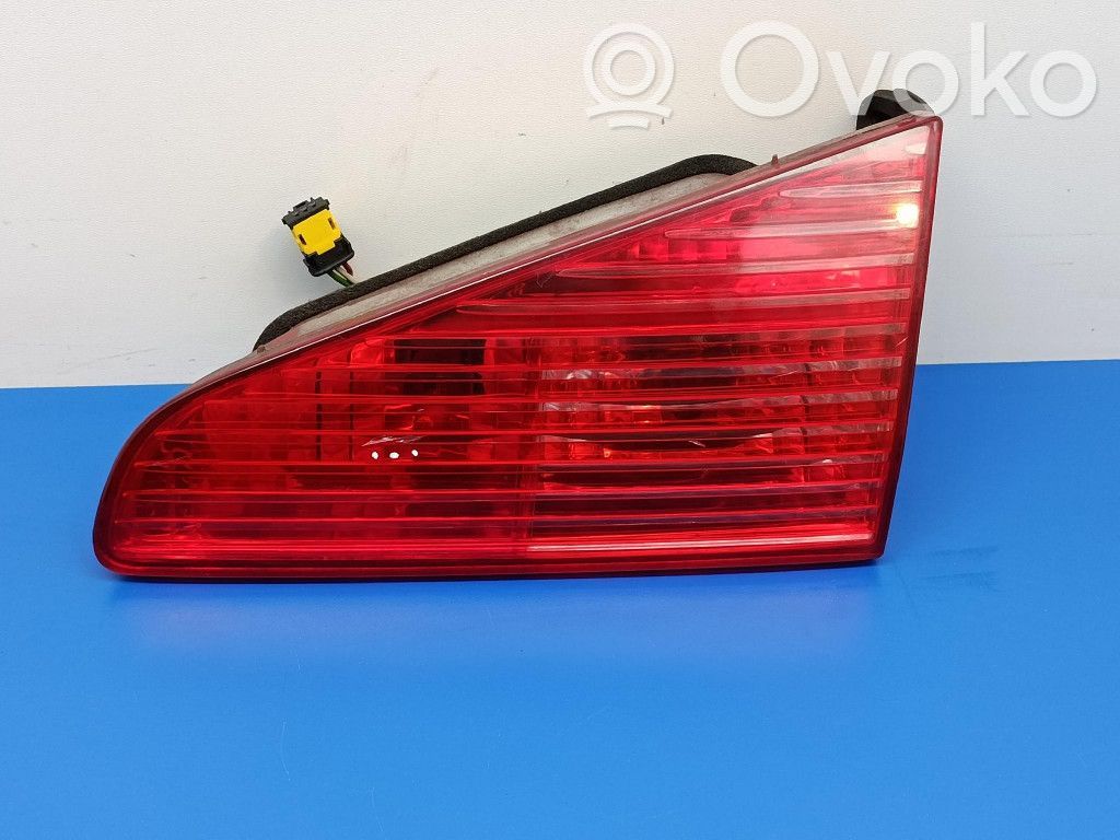 Lampa tylna