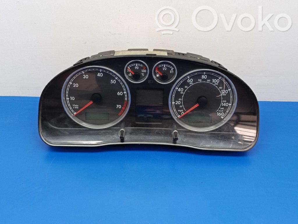 Volkswagen PASSAT B5.5 Licznik / Prędkościomierz 