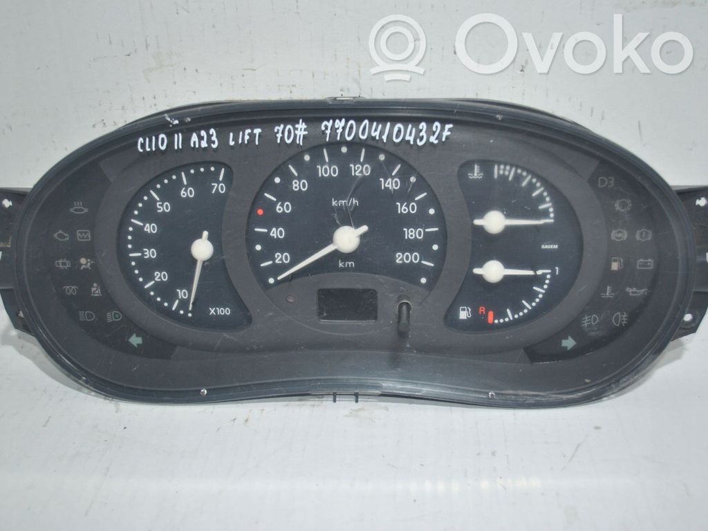 Renault Clio I Velocímetro (tablero de instrumentos) 