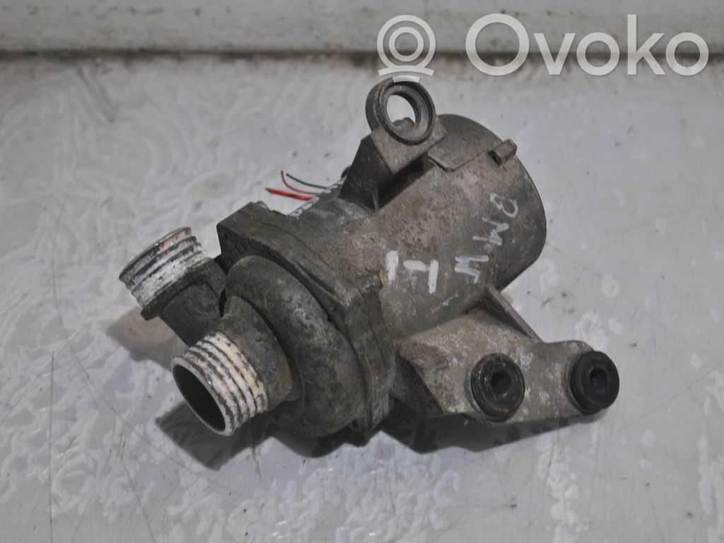 BMW 3 E90 E91 Pompe de circulation d'eau 