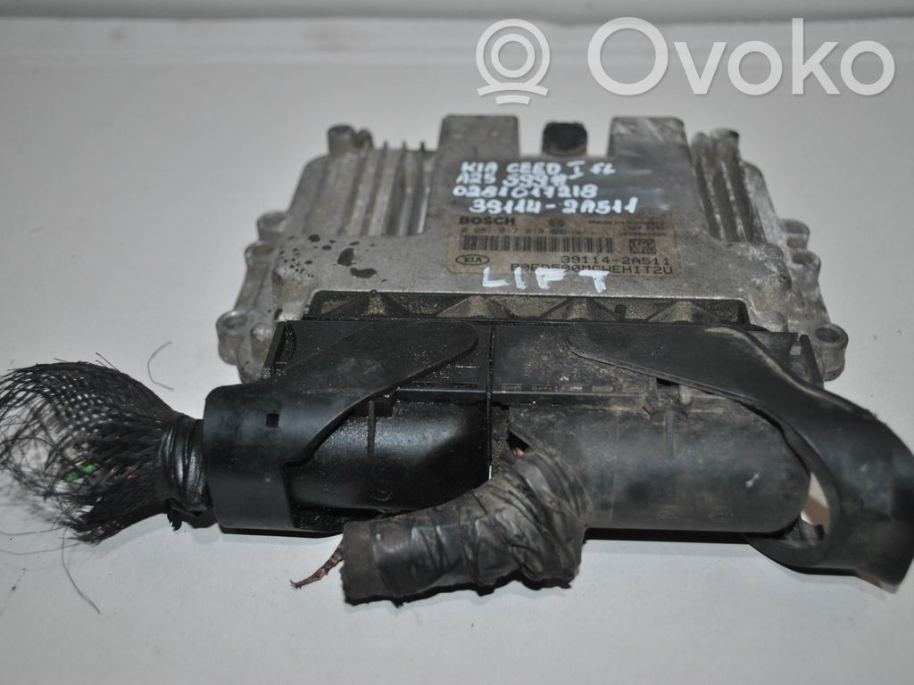 Engine control unit/module   0281017218,391142A511,1039S44685