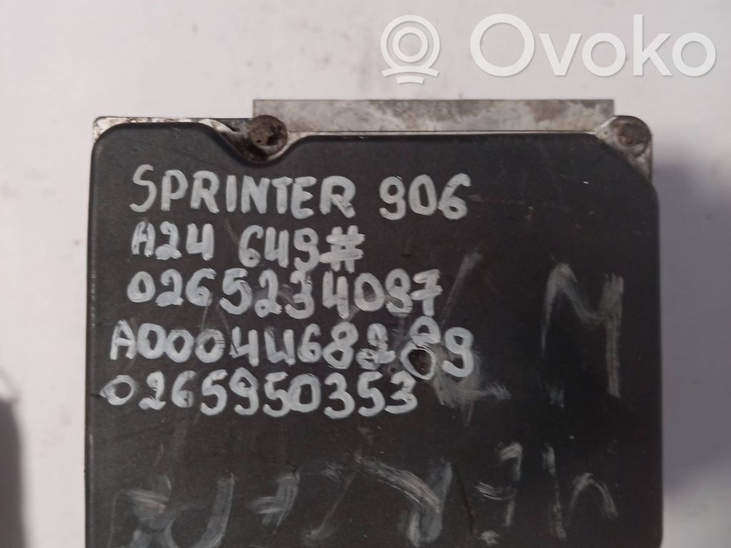Mercedes-Benz Sprinter W906 Bomba de ABS 