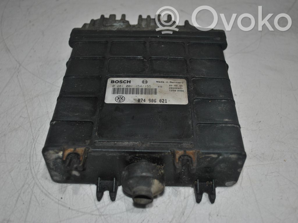 Volkswagen Transporter - Caravelle T4 Engine control unit/module 