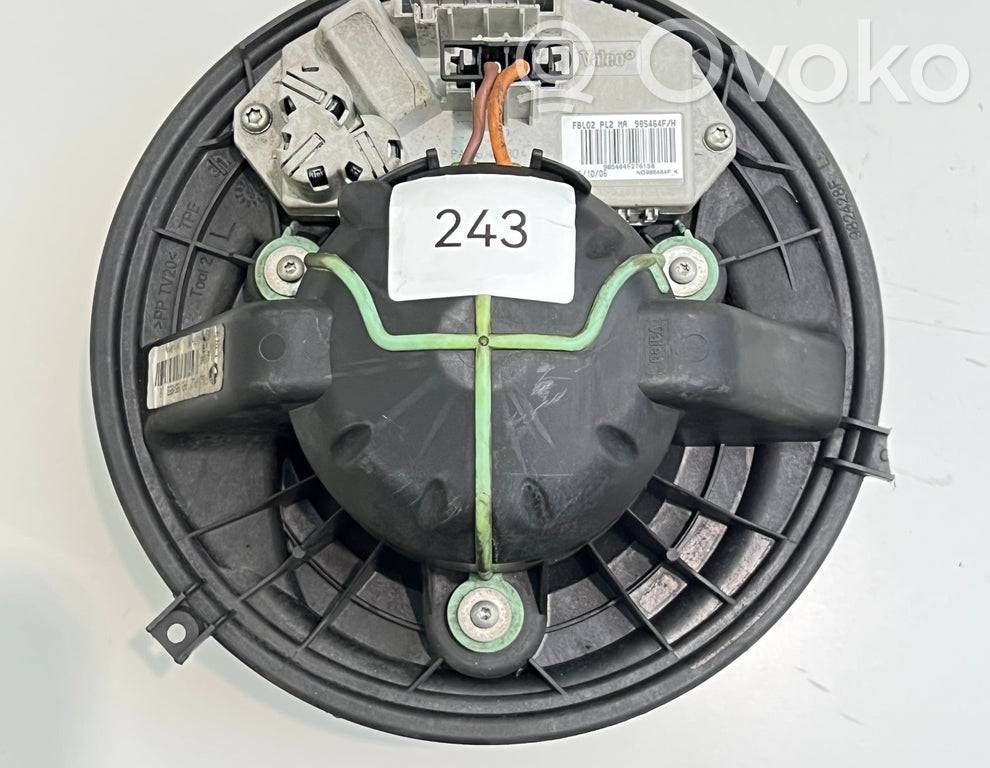 Mazā radiatora ventilators   985465S,70182041