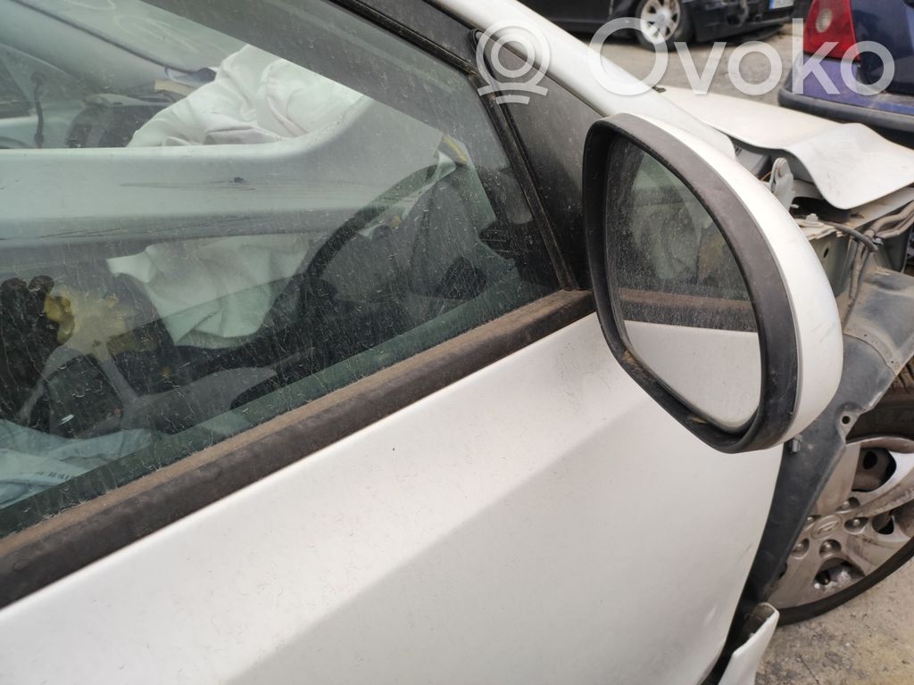 Hyundai i30 Elektryczne lusterko boczne drzwi przednich 