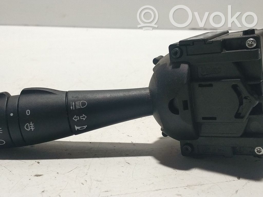 Dacia Dokker Indicator stalk 