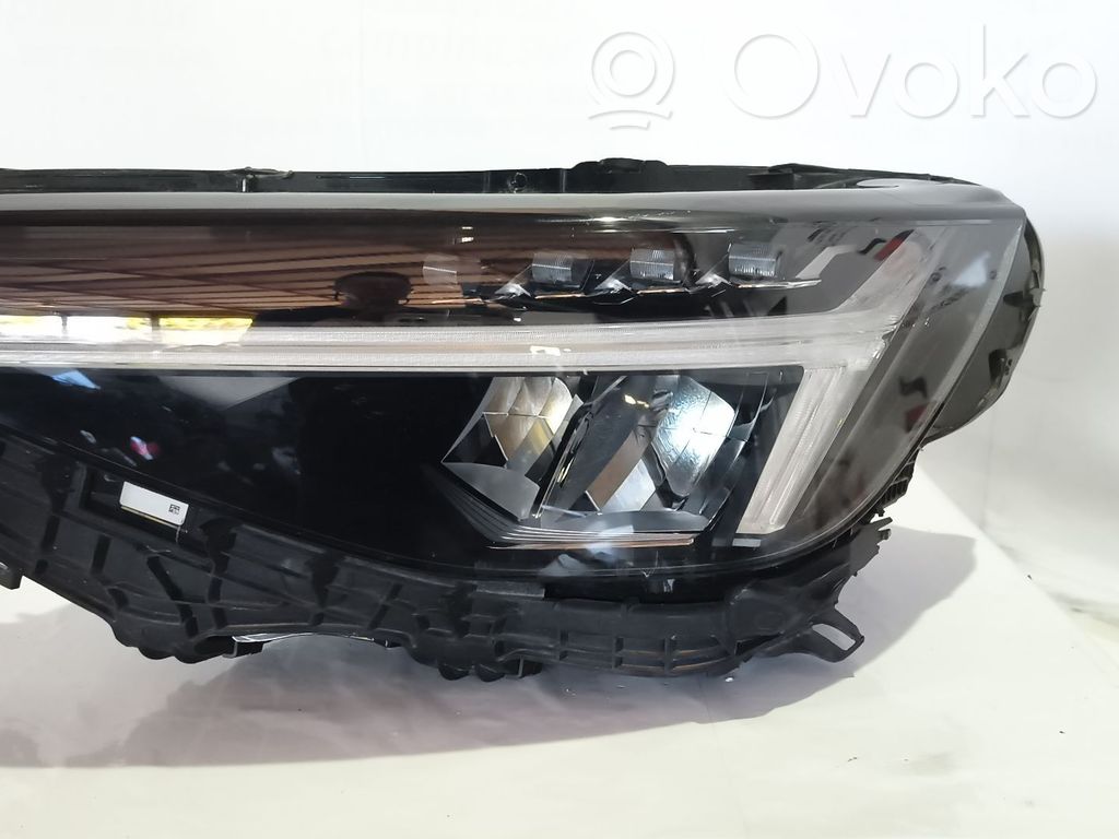 Volvo XC90 Phare frontale 