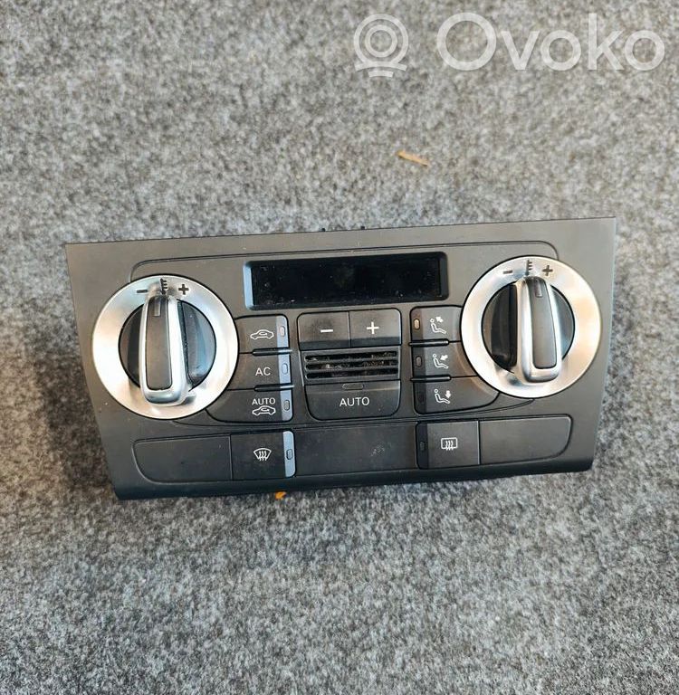 Audi A3 S3 8P Panel klimatyzacji 