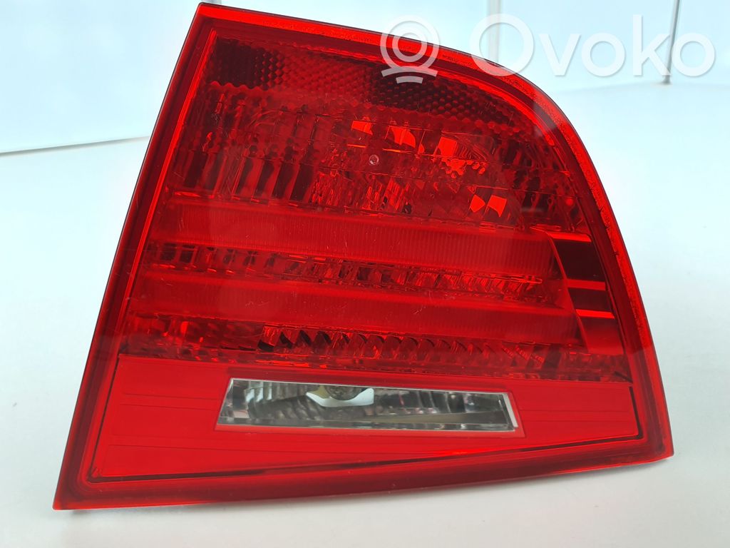 Tailgate rear/tail lights   7154162