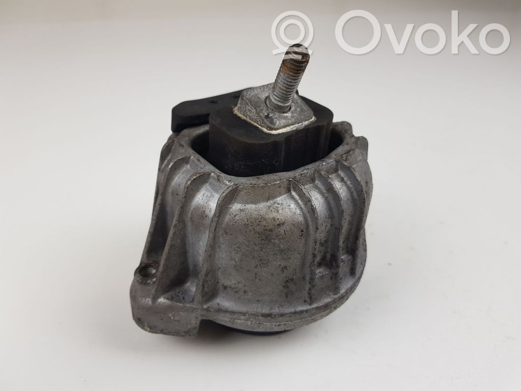 BMW Z4 E89 Engine mount bracket 