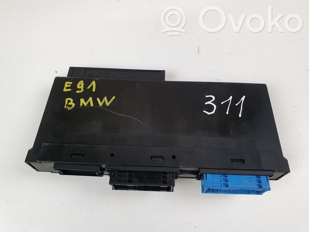BMW 3 E90 E91 Komforta modulis 