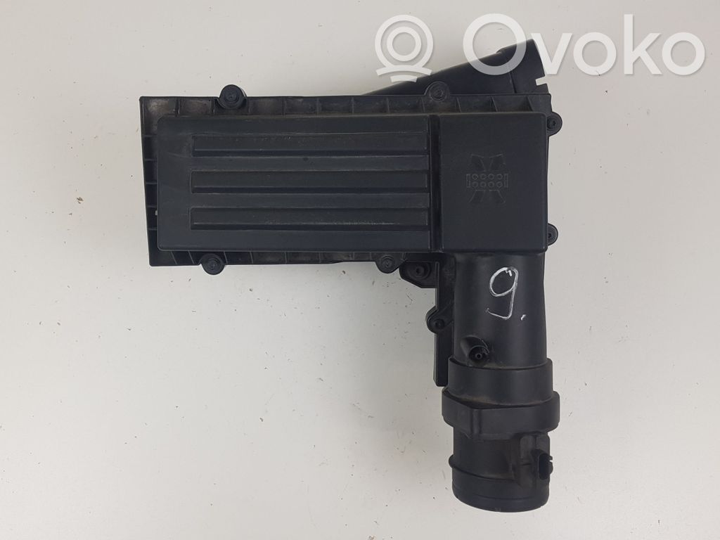 Volkswagen PASSAT B6 Luftfilterkasten 