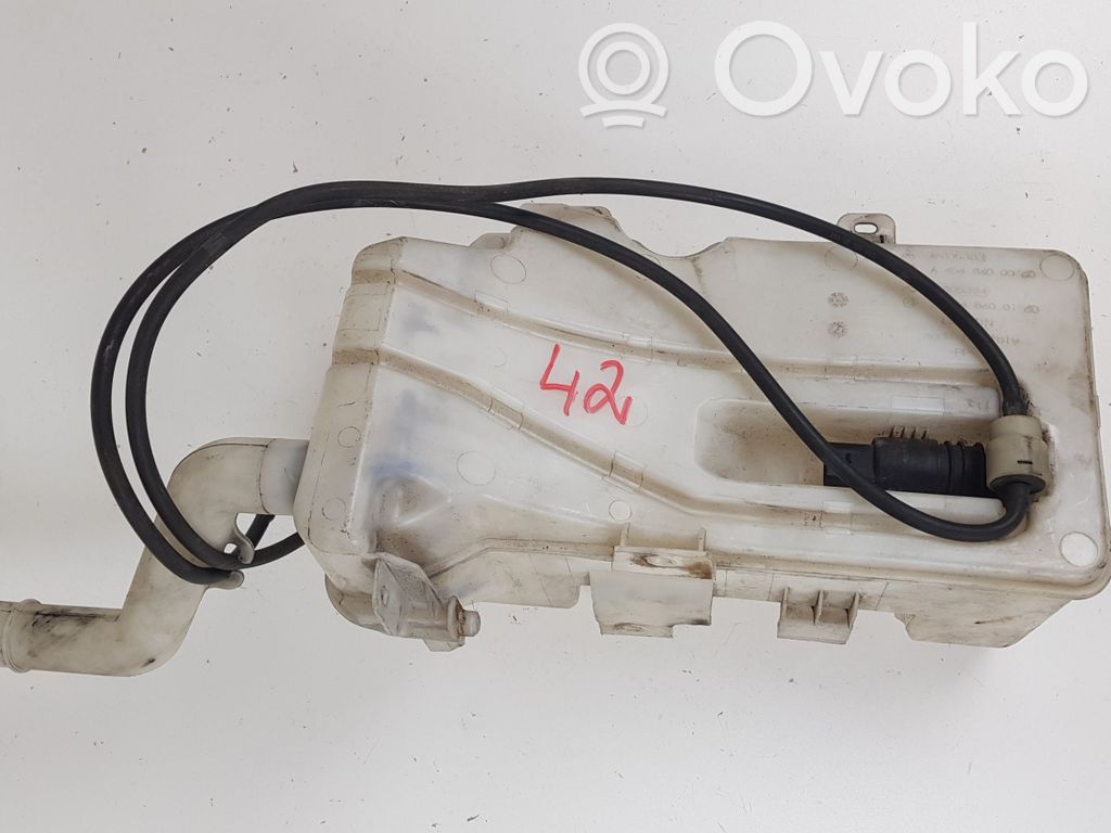 Logu šķidruma tvertne   A4548600060,A4548600160,MN105384