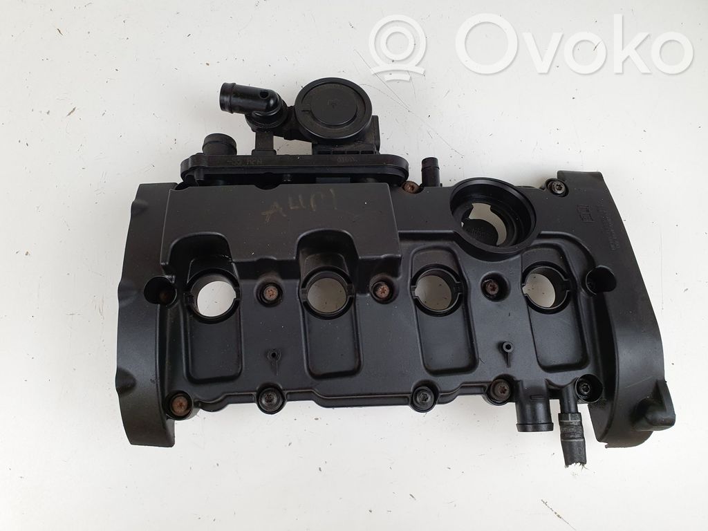 Audi A4 S4 B7 8E 8H Pokrywa zaworów 
