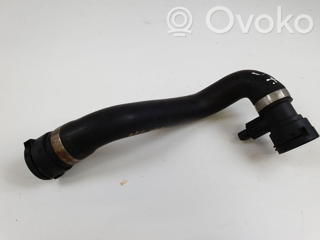 BMW 3 E46 Engine coolant pipe/hose 