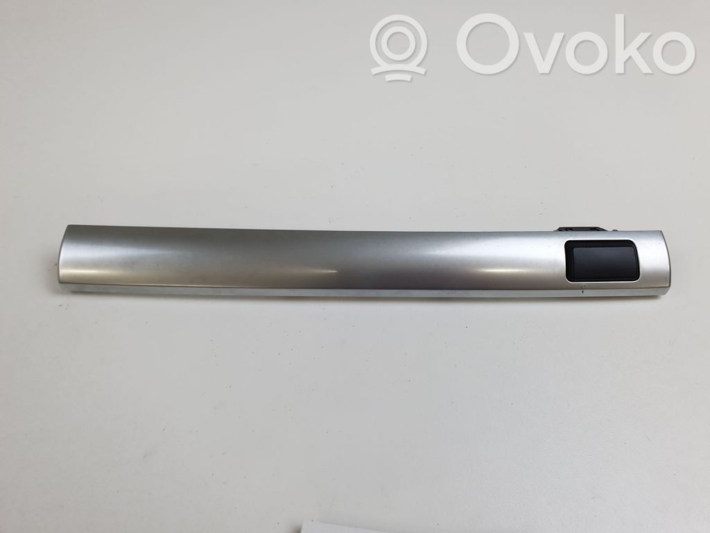 BMW X5 E70 Dashboard glove box trim 