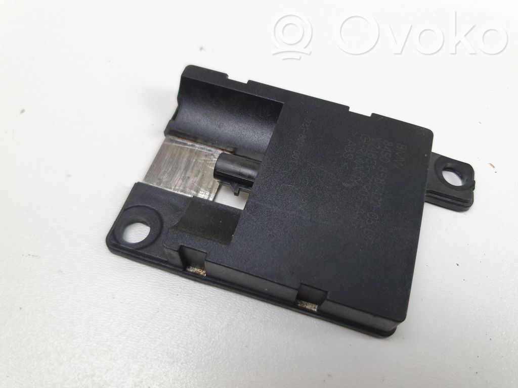 BMW 7 E65 E66 Antenos stiprintuvas 