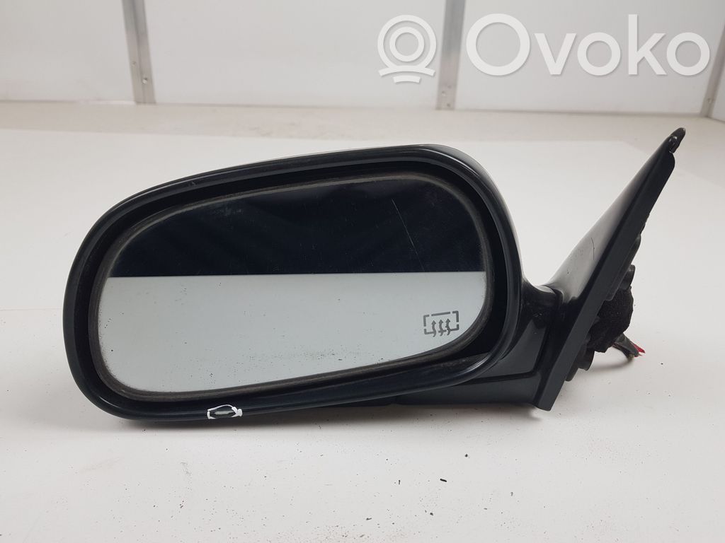 Mitsubishi Galant Front door electric wing mirror 