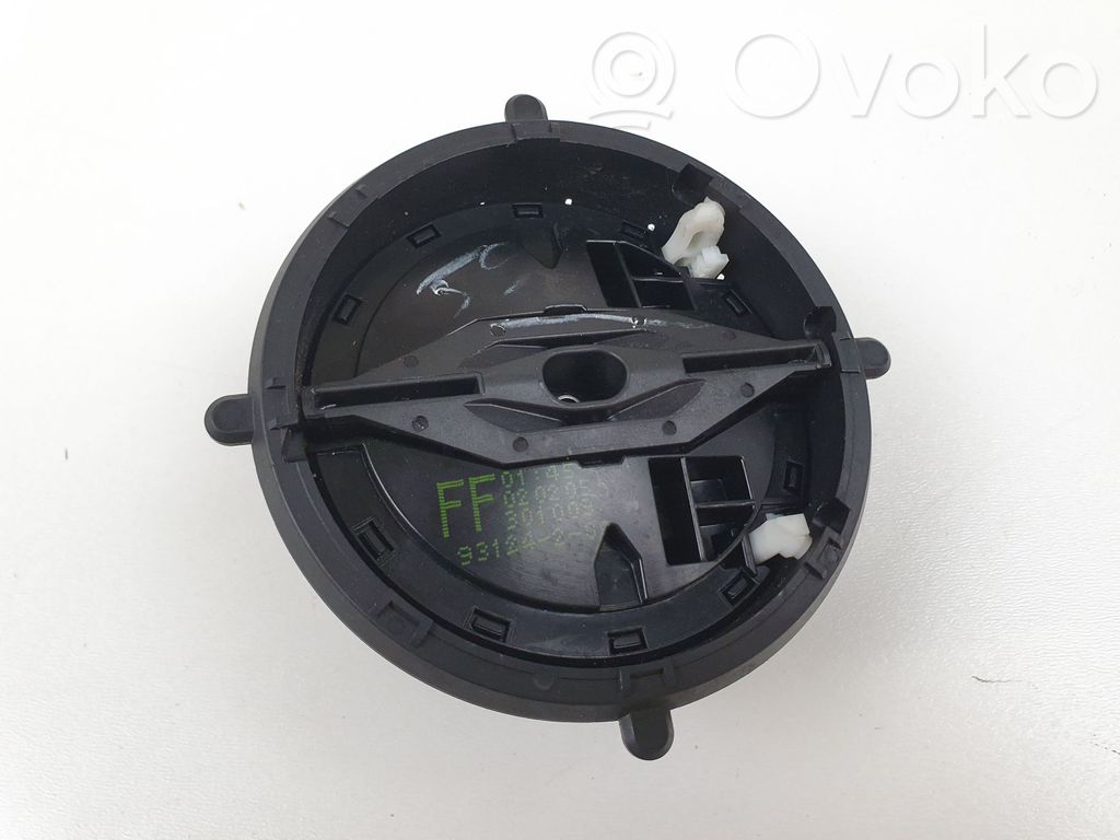 Front door wing mirror part   93124,301009