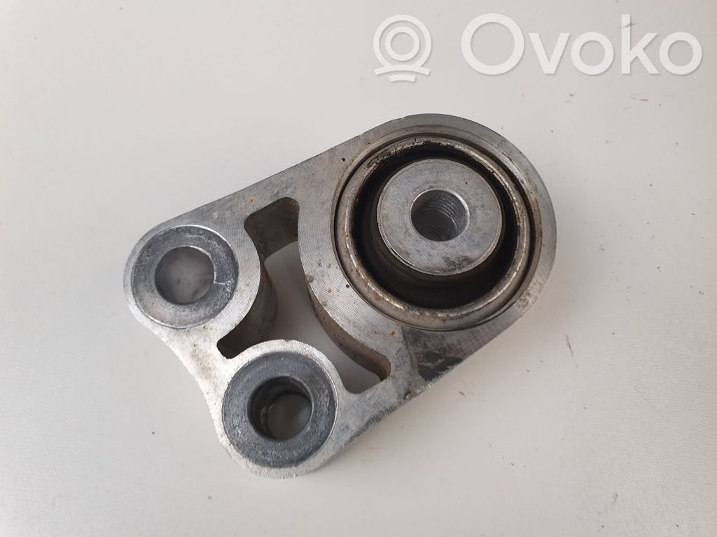 Polestar 2 Engine mount bracket 