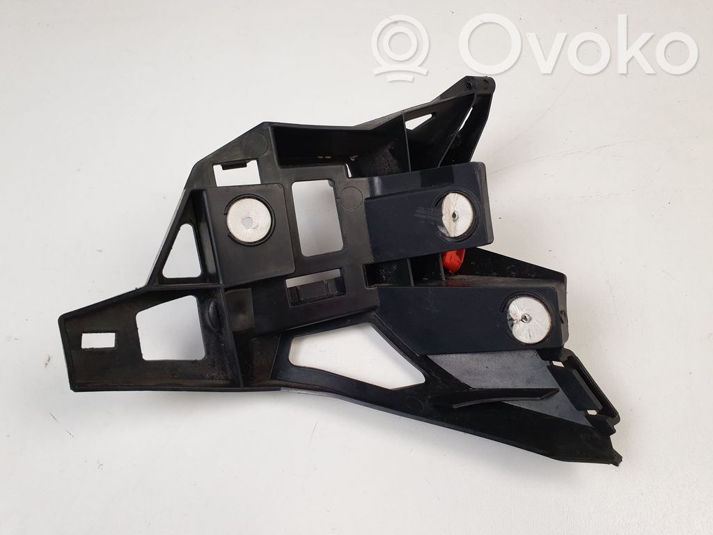Rear bumper mounting bracket   13368950