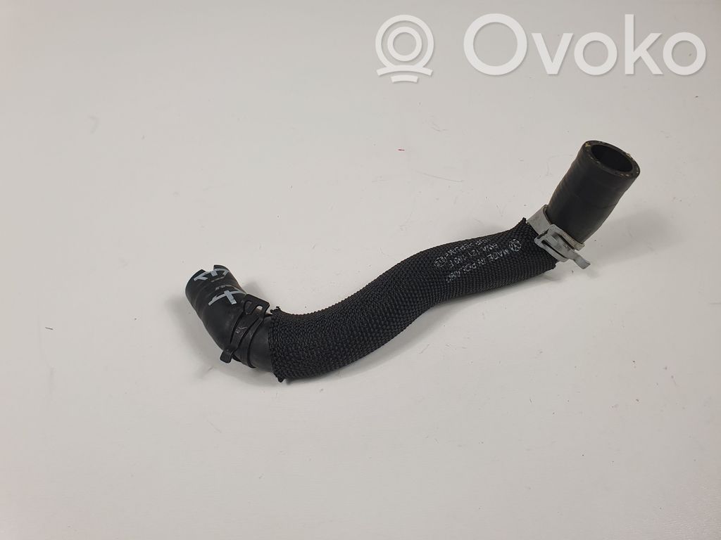 Volkswagen T-Roc Engine coolant pipe/hose 