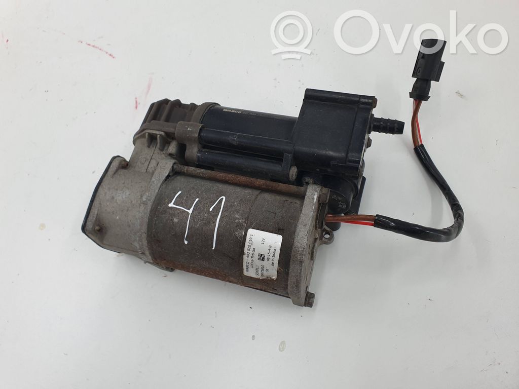 Mercedes-Benz C W205 Compresor/bomba de la suspensión neumática 